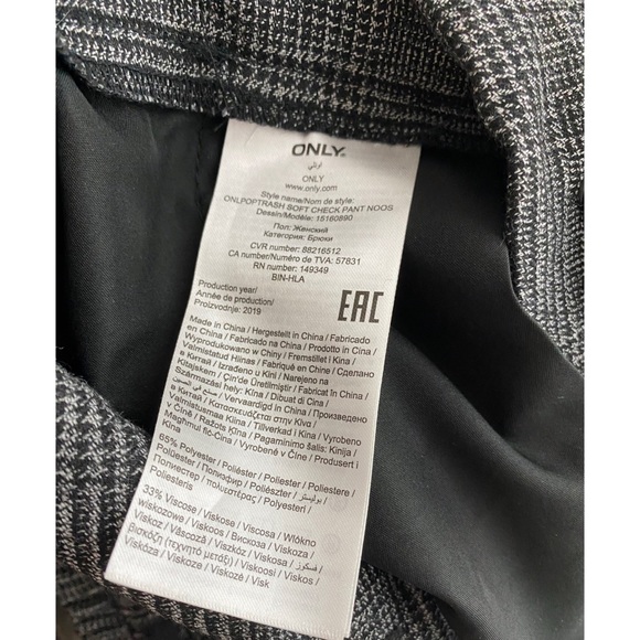 Only Gray Plaid Stretch Cropped Straight Leg Pants - Picture 7 of 7